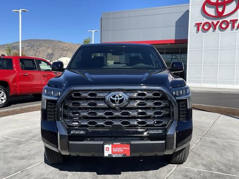 Used 2023 Toyota Tundra Platinum image 3