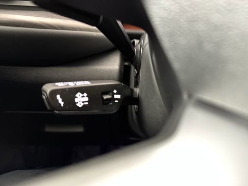 Used 2025 Audi Q5 Premium Plus w/ Premium Plus image 15