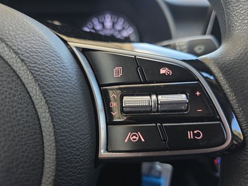 Certified 2023 Kia Forte LXS image 24