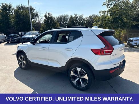 Certified 2026 Volvo XC40 B5 Plus AWD/4WD image 7