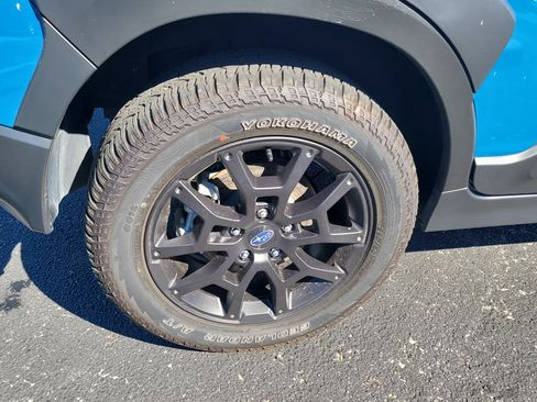 Used 2024 Subaru Crosstrek 2.5i Wilderness image 9