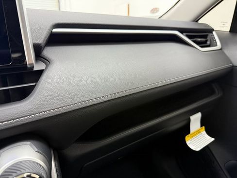 New 2025 Toyota RAV4 XLE w/ Convenience Package image 23