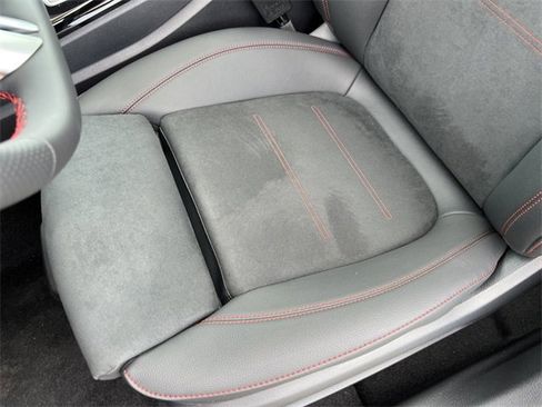 Certified 2025 Mercedes-Benz CLA 250 4MATIC image 10