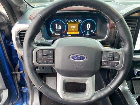 Used 2022 Ford F150 Lariat w/ Equipment Group 502A High image 10