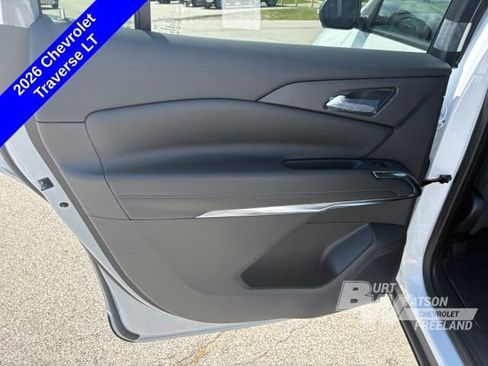 New 2026 Chevrolet Traverse LT w/ Driver Confidence Package AWD/4WD image 25