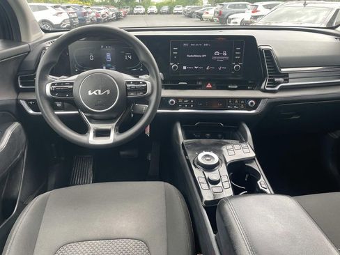 Used 2023 Kia Sportage LX AWD/4WD image 14