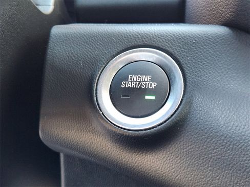 Used 2019 GMC Terrain SLE image 20