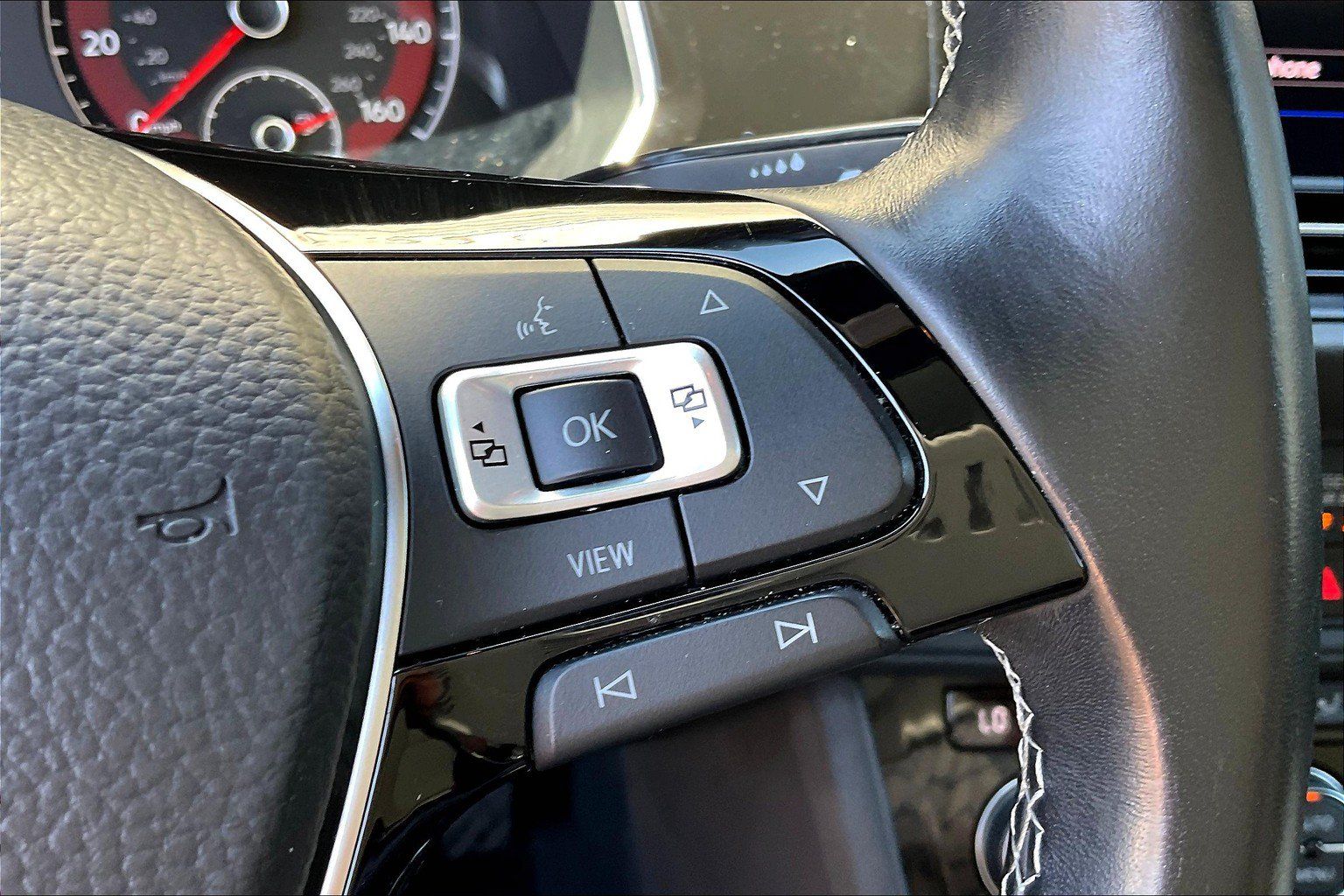 Used 2019 Volkswagen Jetta R-Line FWD image 19