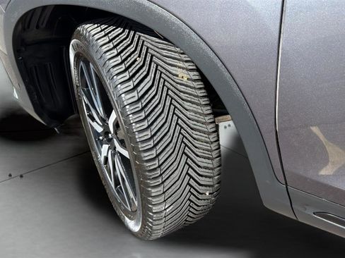 Used 2019 Honda Pilot Touring image 36