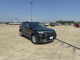 New 2025 Ford Explorer Active image 2