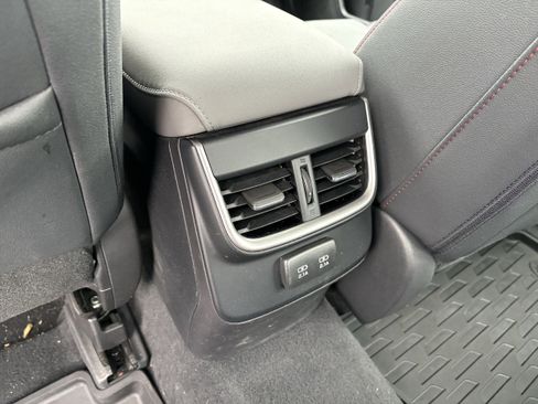 Certified 2022 Subaru Legacy Sport image 31