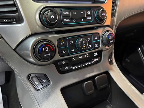 Used 2018 Chevrolet Tahoe LT AWD/4WD image 24