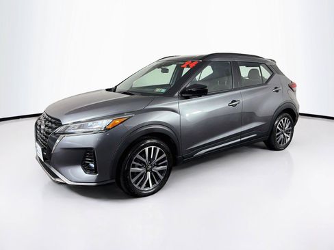 Used 2024 Nissan Kicks SR FWD image 7