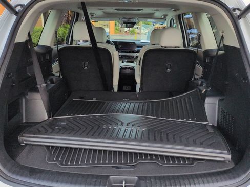 Used 2025 Kia Telluride S FWD image 13