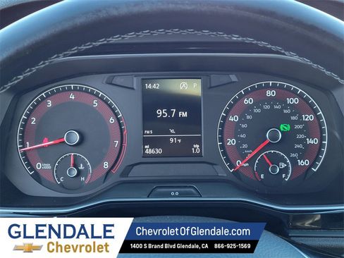 Used 2020 Volkswagen Jetta R-Line image 25