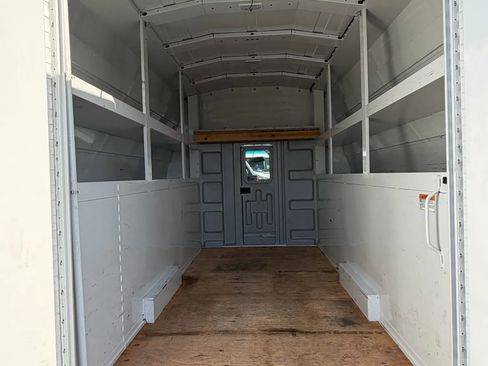 Used 2023 Ford E-350 and Econoline 350 Super Duty w/ Power Windows & Locks Group image 12