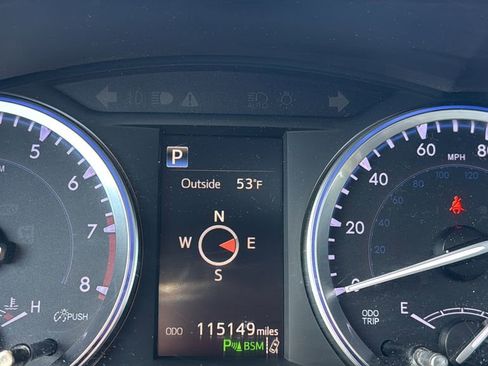 Used 2017 Toyota Highlander Limited Platinum image 18