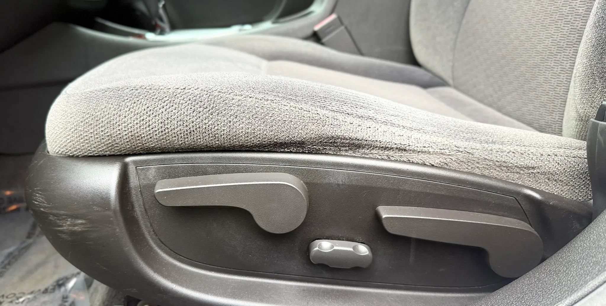 Used 2010 Chevrolet Impala LS FWD image 20
