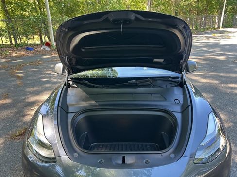 Used 2023 Tesla Model Y Performance AWD/4WD image 11
