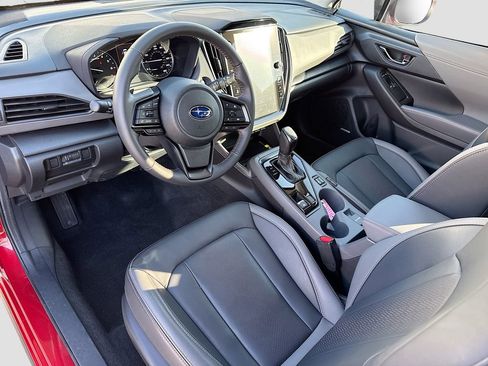 Certified 2025 Subaru Crosstrek 2.5i Limited w/ Crosstrek Mirror Package image 11