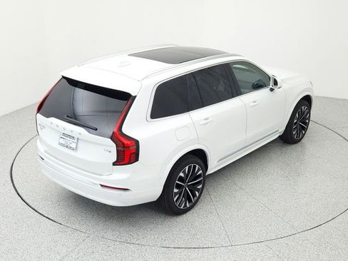 New 2025 Volvo XC90 T8 Ultra w/ Protection Package Premier image 14