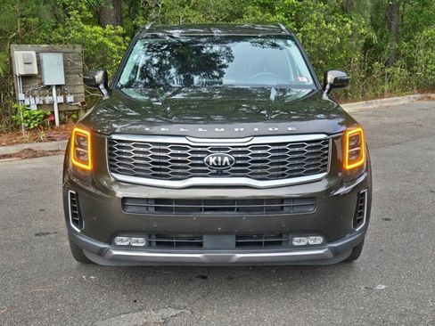 Used 2020 Kia Telluride SX w/ SX Prestige Package image 2
