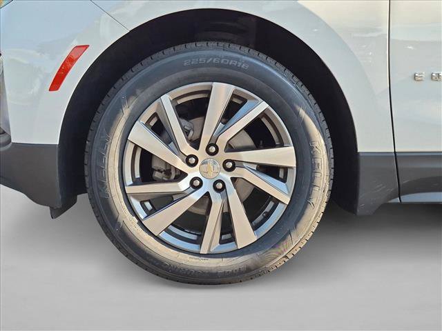 Used 2023 Chevrolet Equinox LT FWD image 22
