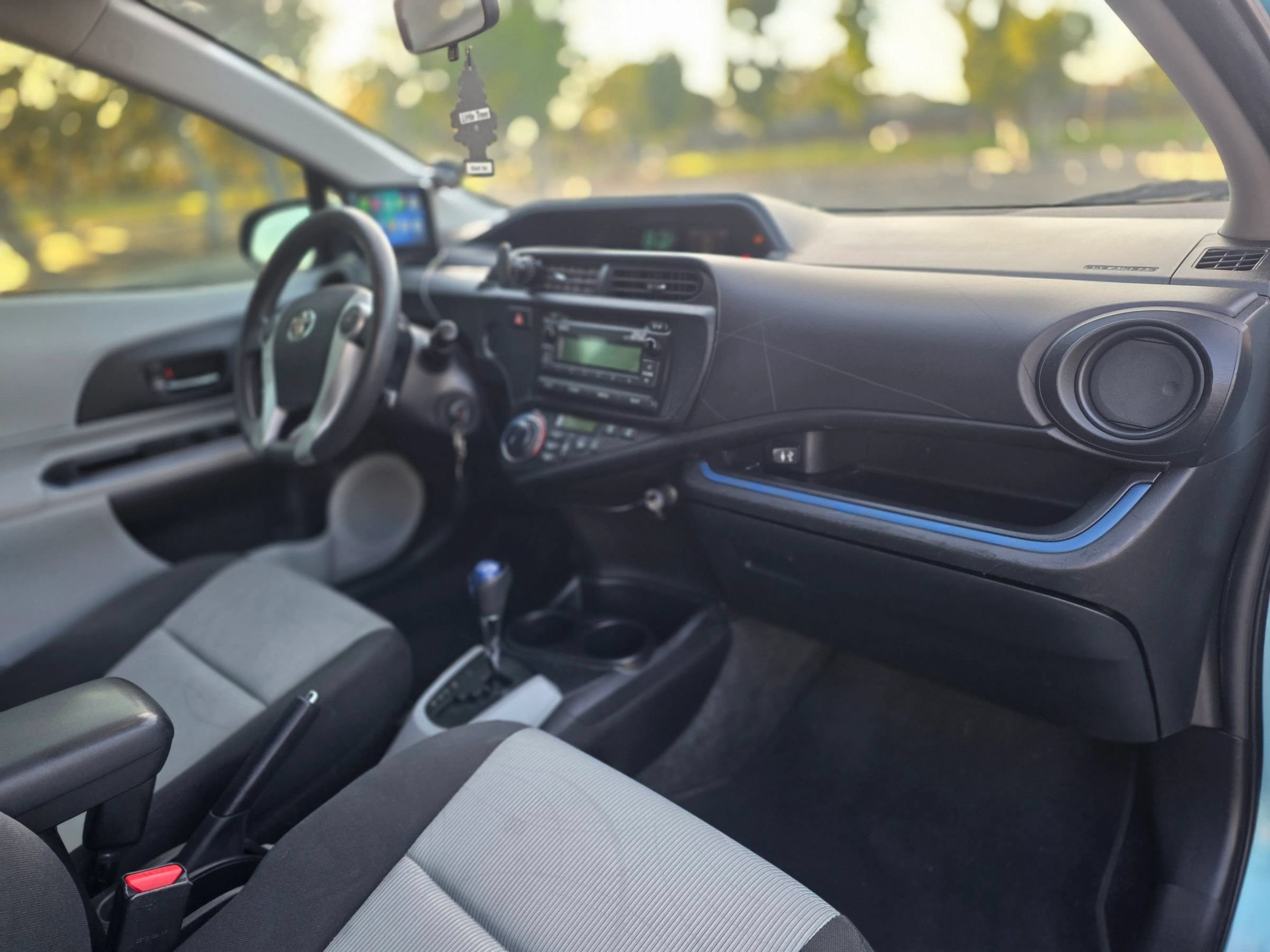 Used 2013 Toyota Prius C Two FWD image 14