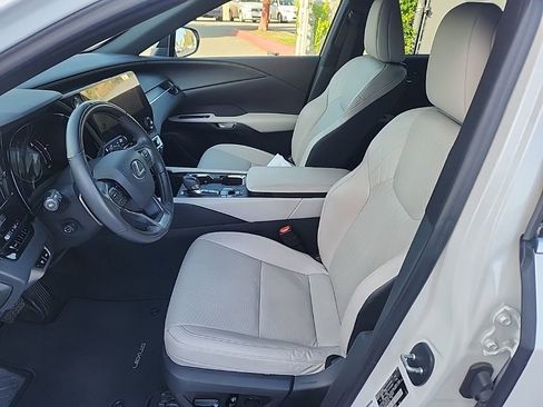 Used 2023 Lexus RX 350h w/ Cold Area Package image 10