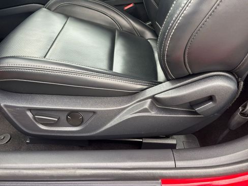 Used 2024 Ford Mustang Premium image 23