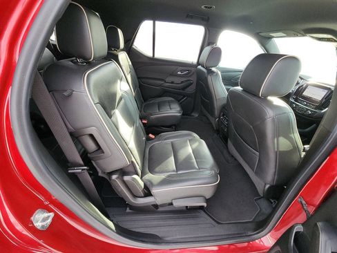 Used 2022 Chevrolet Traverse Premier AWD/4WD image 44