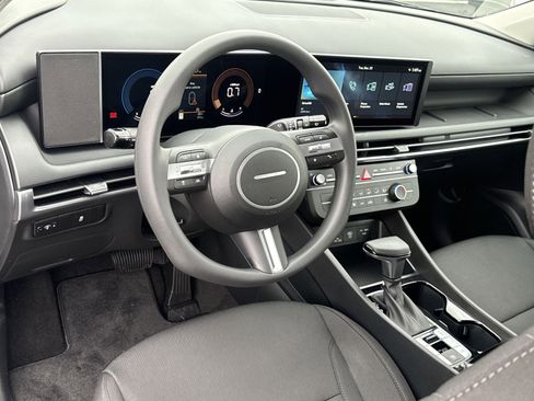 New 2026 Hyundai Tucson SE image 16