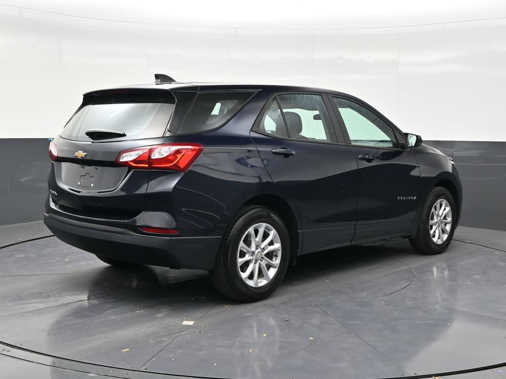 Used 2020 Chevrolet Equinox LS FWD image 5