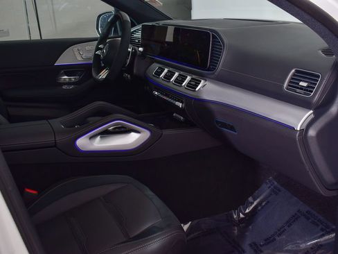 Certified 2025 Mercedes-Benz GLE 53 AMG 4MATIC Coupe image 28