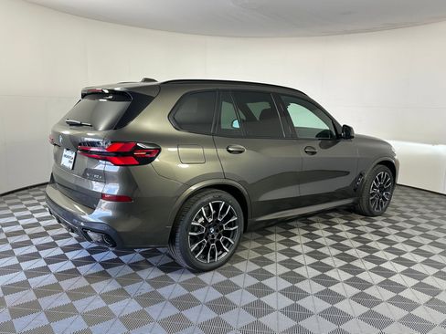 New 2026 BMW X5 xDrive50e image 7