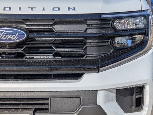 New 2025 Ford Expedition Max Active image 31