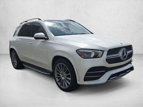 Certified 2020 Mercedes-Benz GLE 450 4MATIC image 4