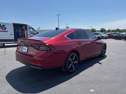 Used 2023 Honda Accord Sport image 7