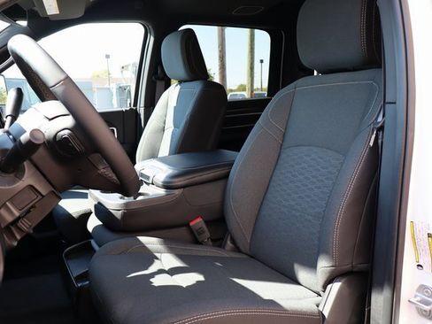 Used 2025 RAM 2500 Big Horn image 13