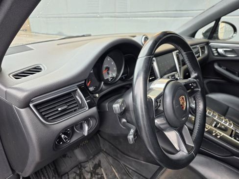 Used 2017 Porsche Macan S AWD/4WD image 11