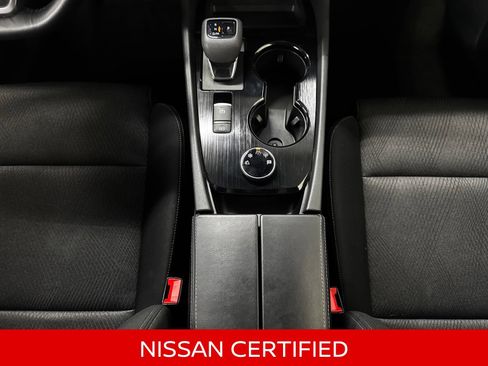 Certified 2025 Nissan Rogue SV AWD/4WD image 31