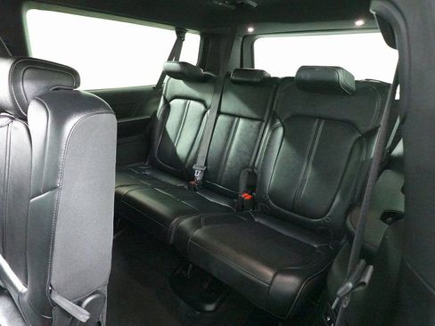 Used 2024 Jeep Wagoneer L Series II w/ Flexible Seating Group image 27