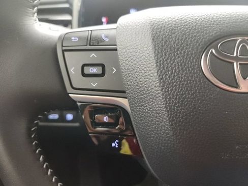 Used 2026 Toyota Camry SE w/ Convenience Package FWD image 55