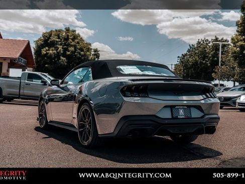 Used 2025 Ford Mustang GT Premium w/ Mustang Nite Pony Package RWD image 5