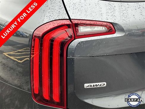 Used 2022 Kia Telluride EX w/ EX Premium Package image 10