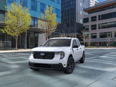New 2026 Ford Maverick XLT w/ XLT Luxury Package image 2