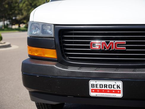 Used 2020 GMC Savana 3500 LS image 8