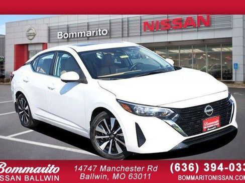 Used 2024 Nissan Sentra SV w/ SV Premium Package FWD image 1