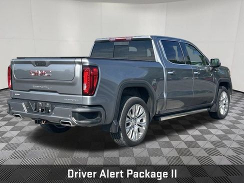 Certified 2022 GMC Sierra 1500 Denali w/ Denali Premium Package AWD/4WD image 5