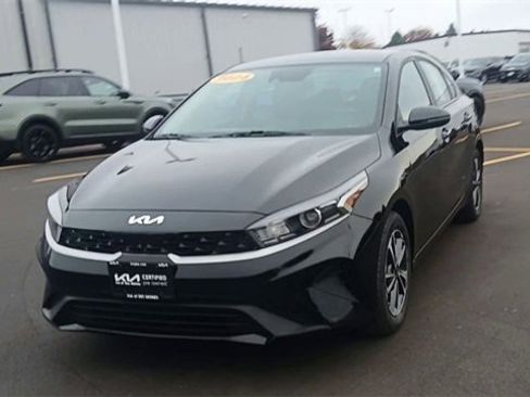 Certified 2024 Kia Forte LXS w/ LXS Technology Package image 6